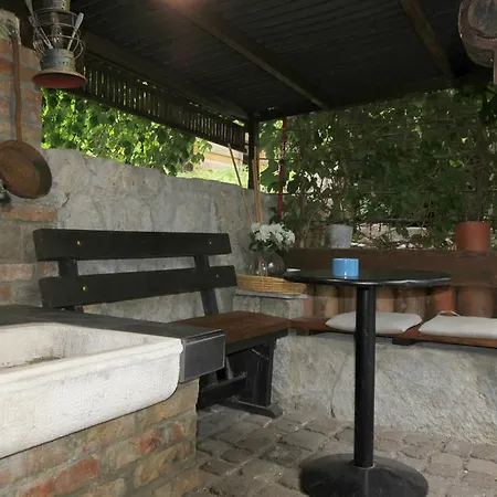 Apartament Ena *