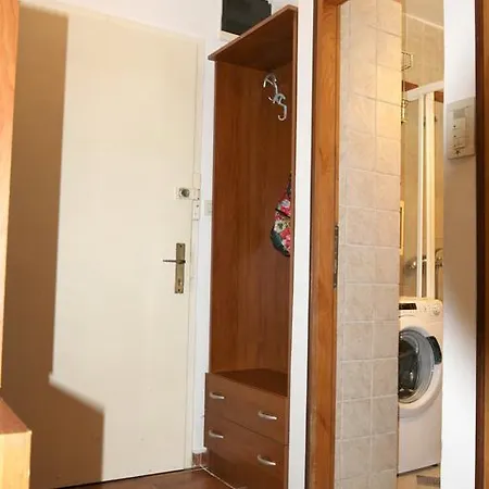 Apartament Ena